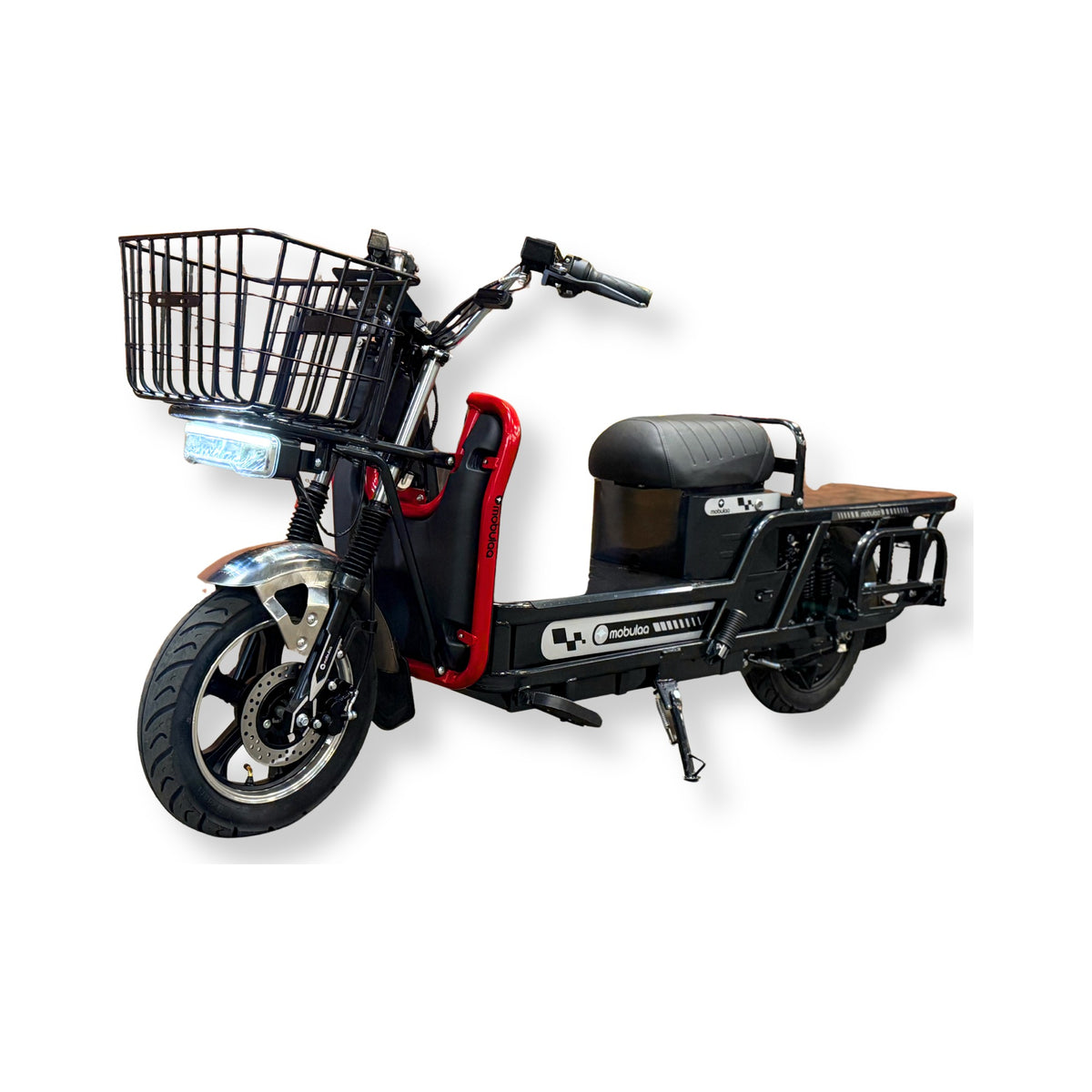 Moto eléctrica Mobulaa Hércules con chasis negro y detalles rojos sobre fondo blanco